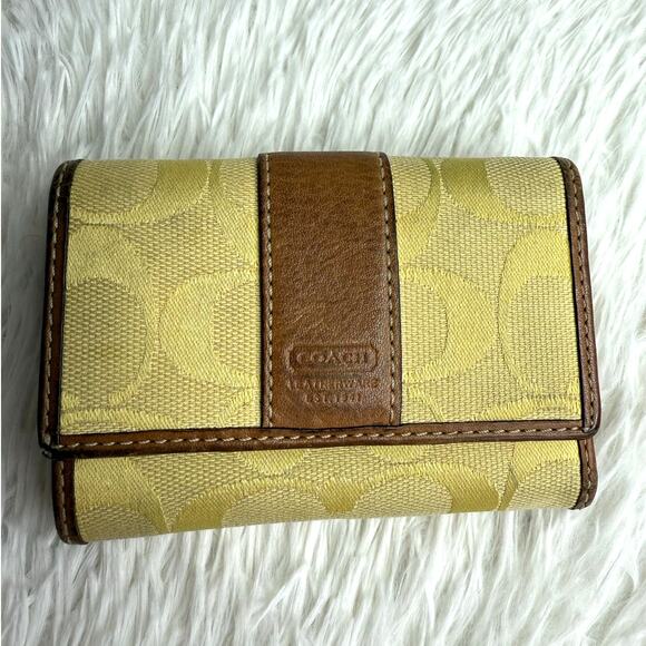 COACH y2k Yellow Brown Signature Soho Wallet - Picture 1 of 12